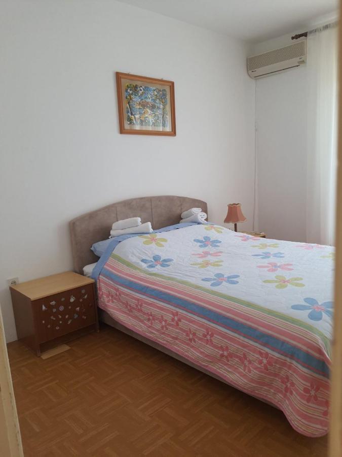 Apartments Andjus Свети-Стефан Экстерьер фото