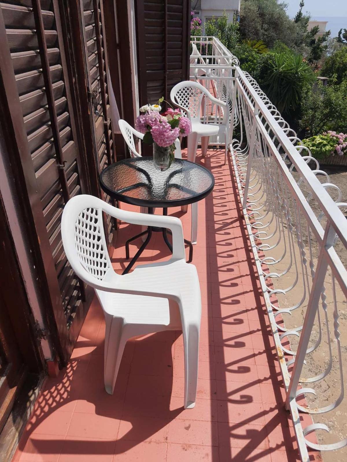 Apartments Andjus Свети-Стефан Экстерьер фото
