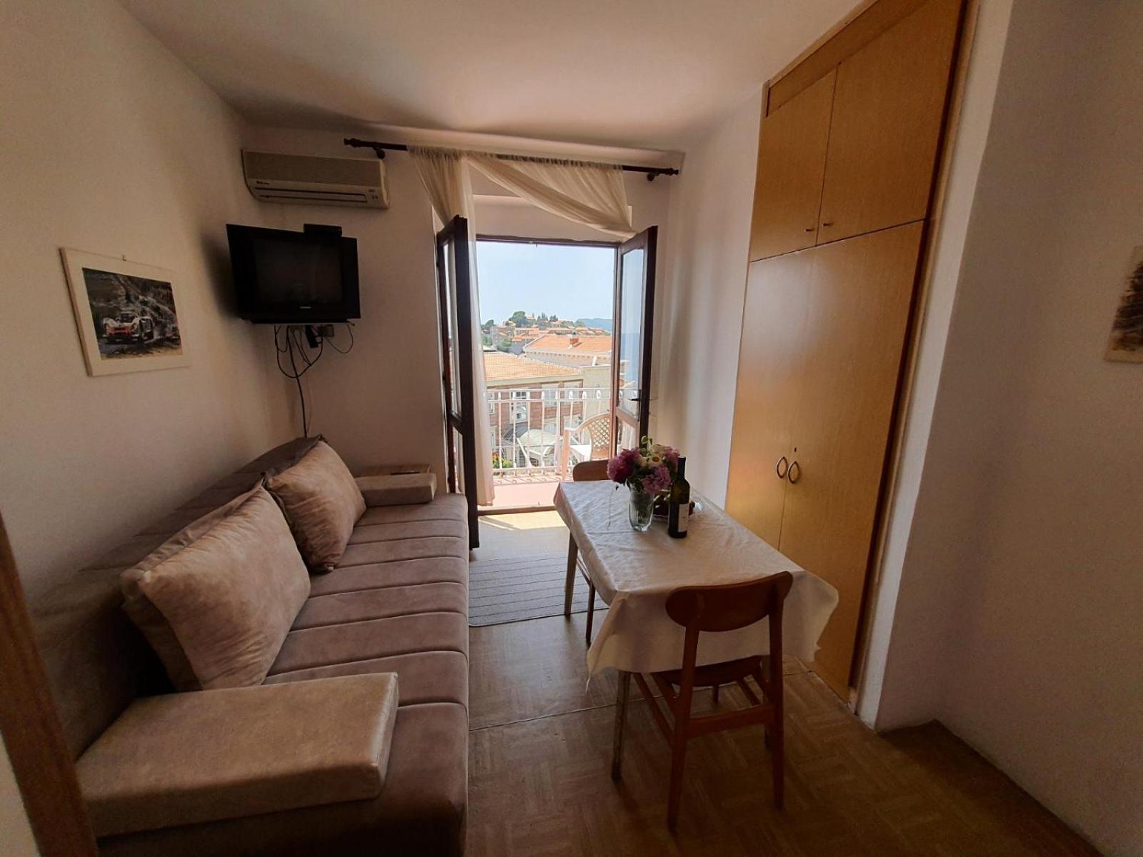 Apartments Andjus Свети-Стефан Экстерьер фото