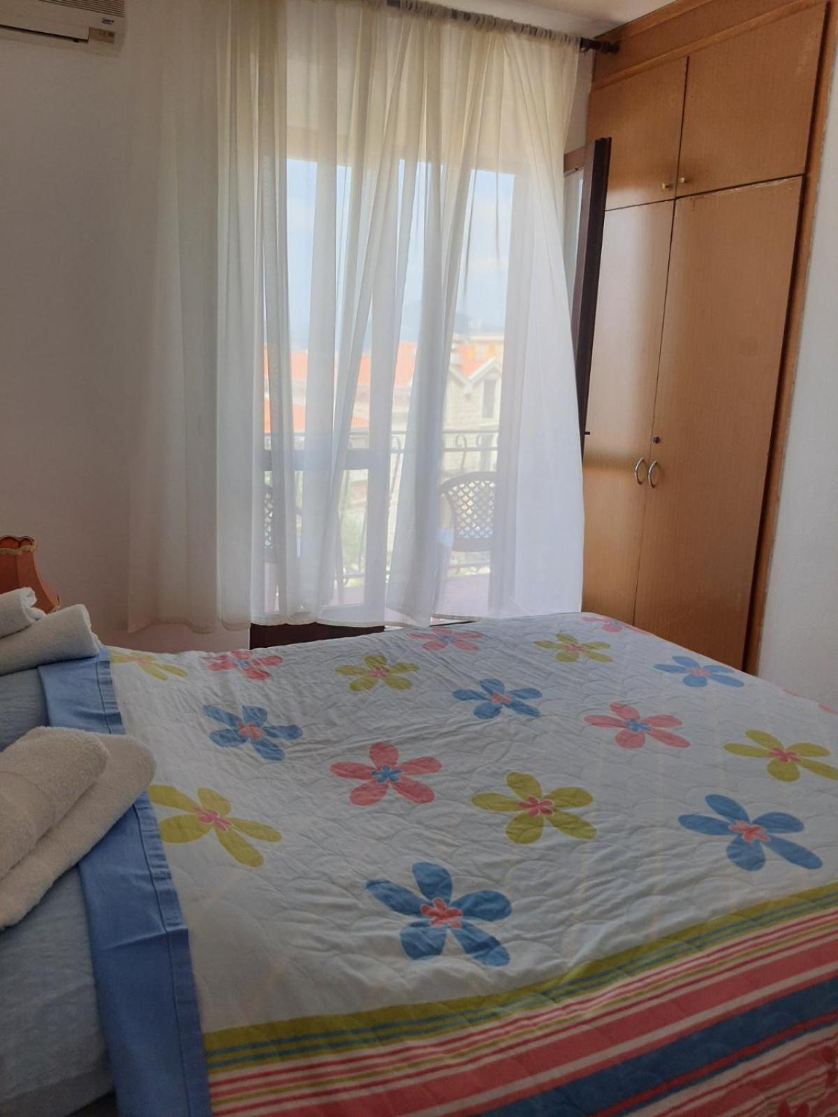 Apartments Andjus Свети-Стефан Экстерьер фото