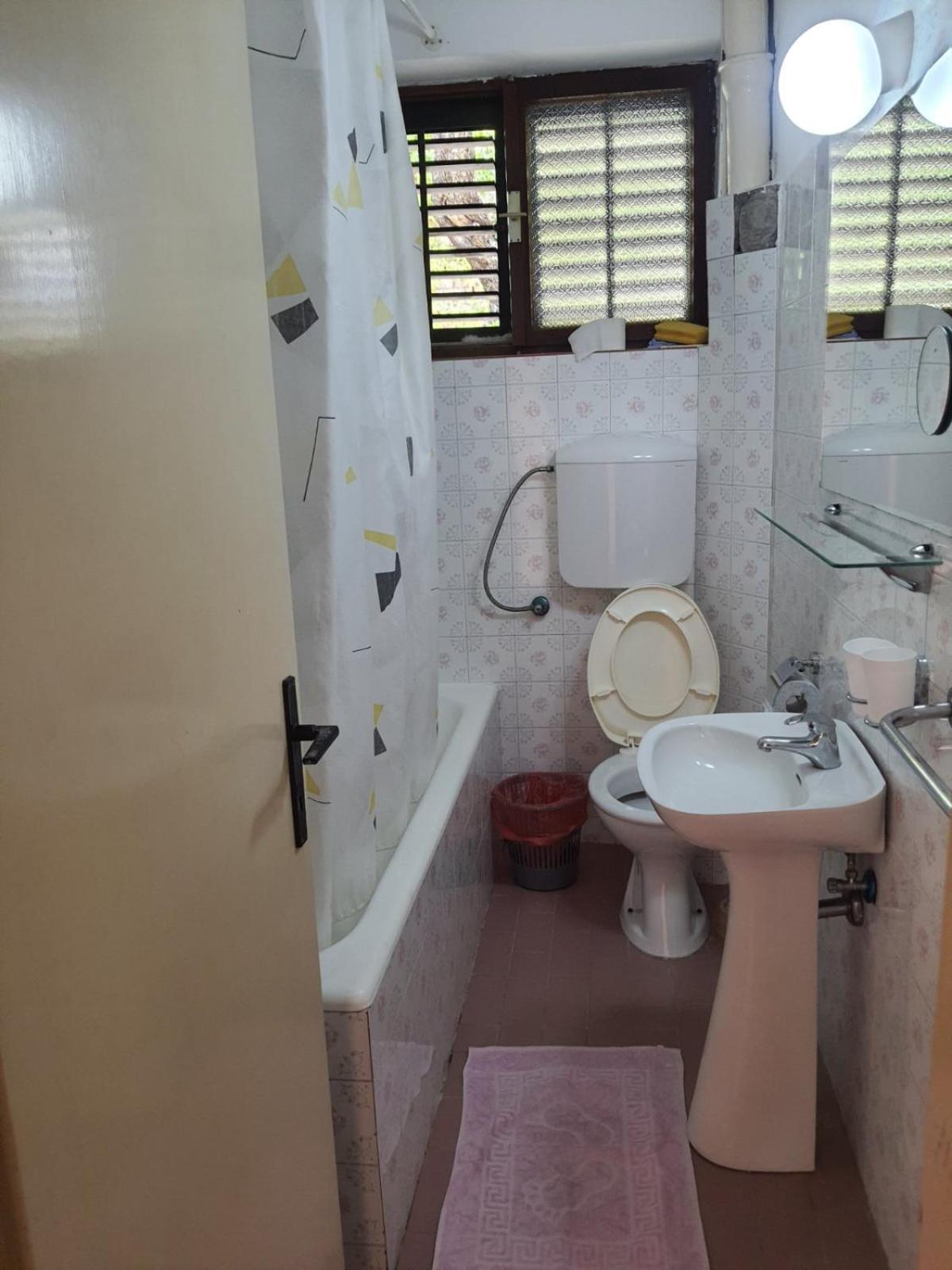 Apartments Andjus Свети-Стефан Экстерьер фото